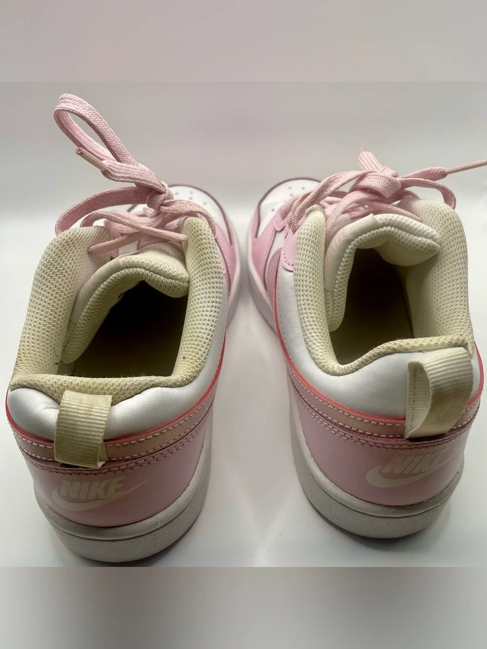 (Size 7Y) Nike Court Borough Low 2 SE Girls Sneakers